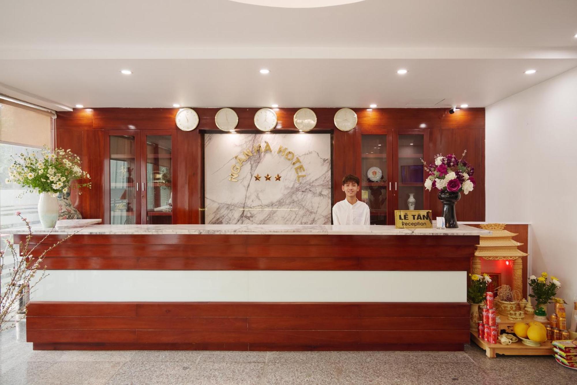 Ngan Ha Hotel Long Bien Hanoi Exterior photo